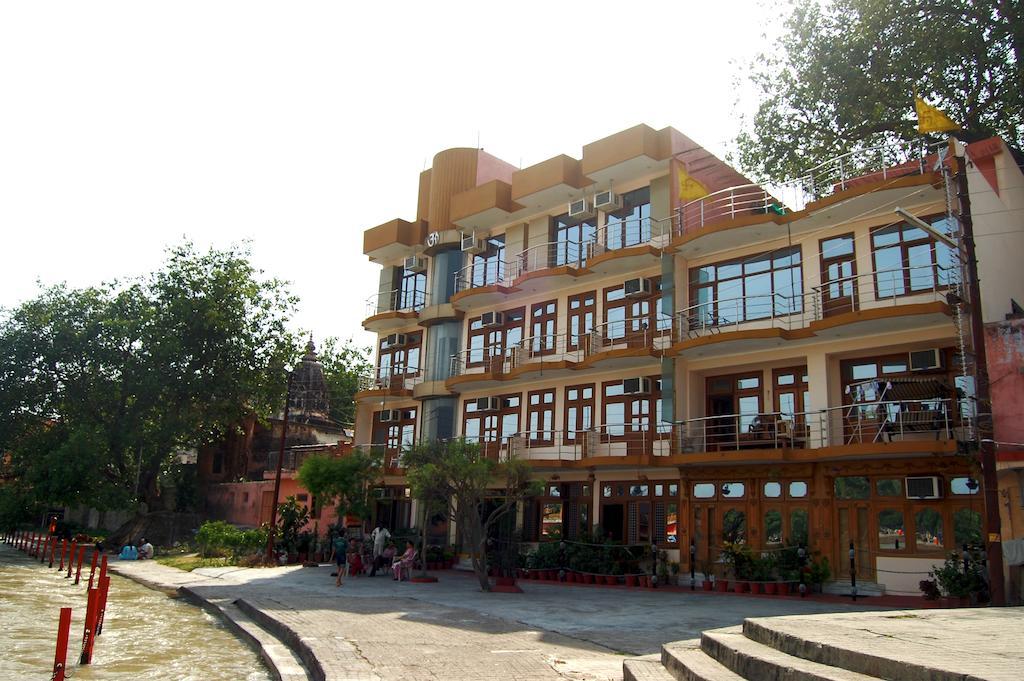 Hotel New Aditya Haridwār Zimmer foto